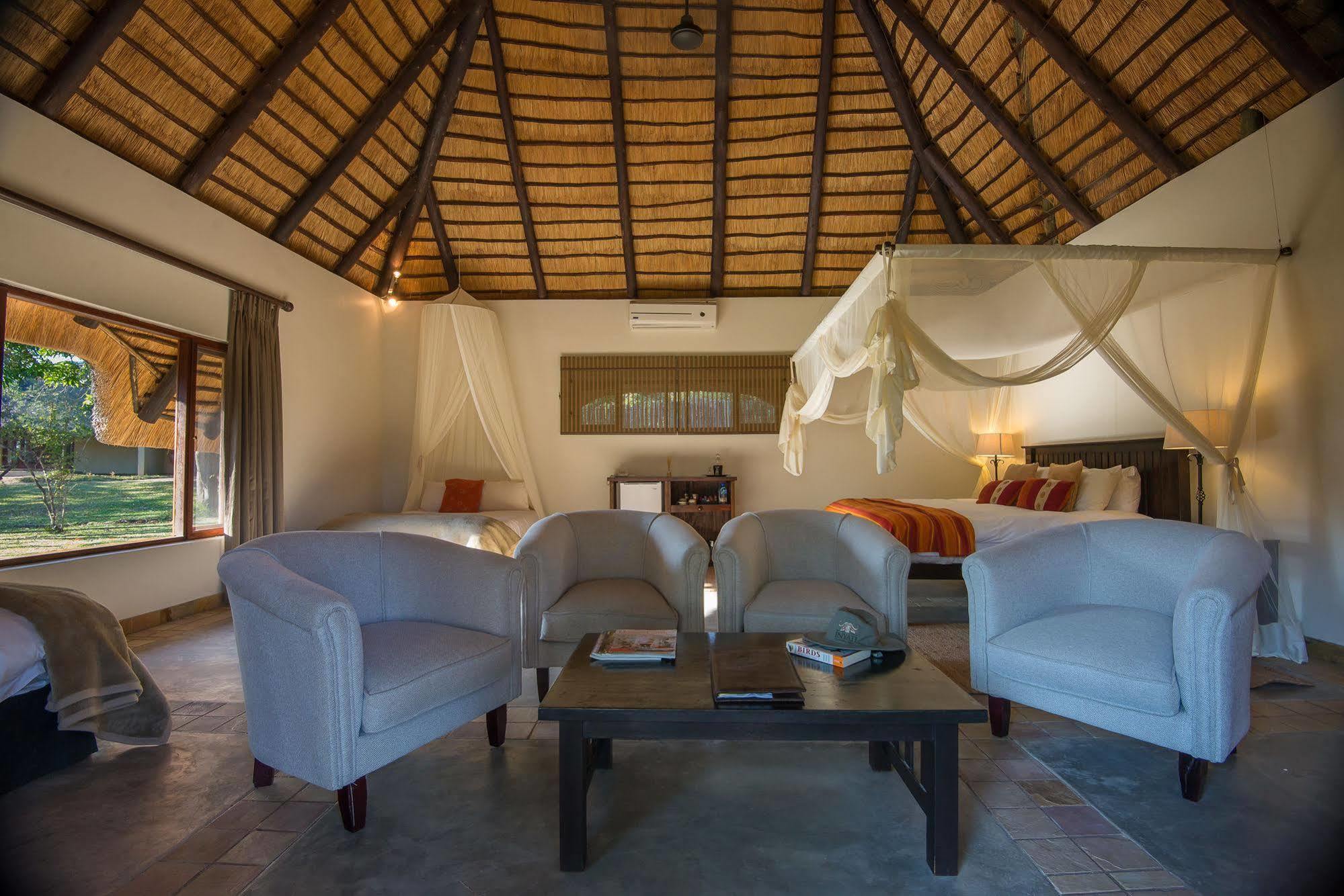 Inyati Game Lodge Metsi Exteriör bild