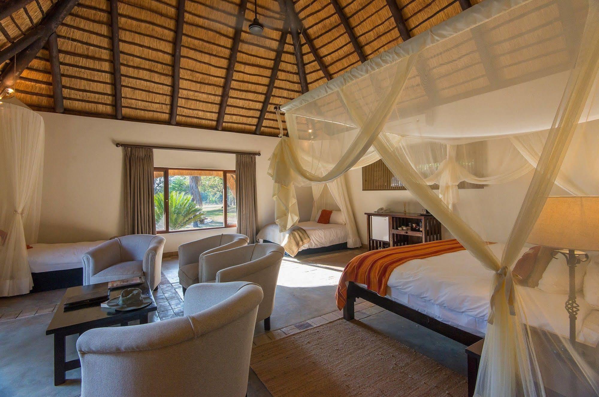 Inyati Game Lodge Metsi Exteriör bild