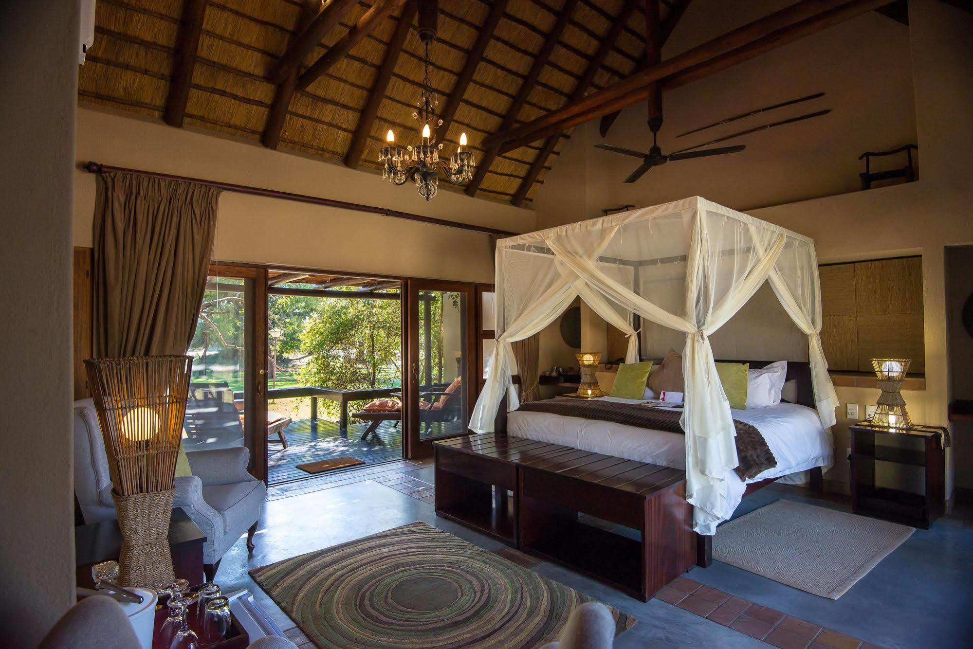 Inyati Game Lodge Metsi Exteriör bild